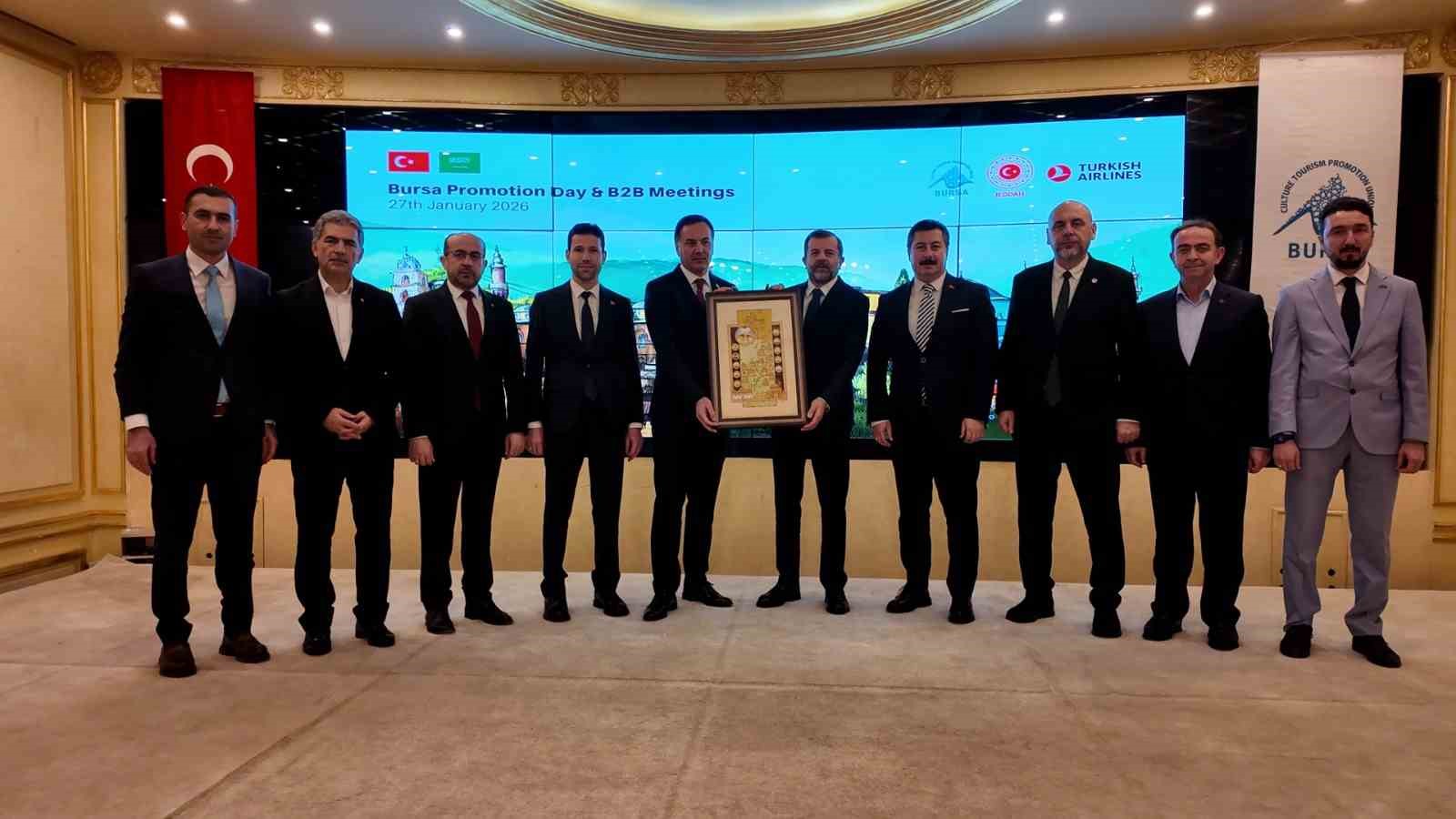 bursa suudi arabistanin cidde kentinde tanitildi 3 4biKVO8P