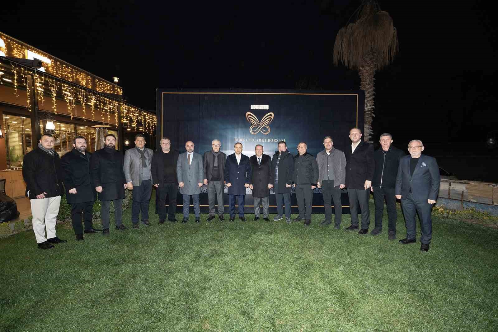 Bursa Ticaret Borsası, geleneksel sahur sofrasında şehrin dinamiklerini buluşturdu 8 bursa ticaret borsasi geleneksel sahur sofrasinda sehrin dinamiklerini bulusturdu 4 9dsck1Qt