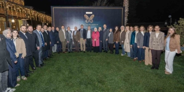 bursa-ticaret-borsasi-geleneksel-sahur-sofrasinda-sehrin-dinamiklerini-bulusturdu-yailP2ut.jpg