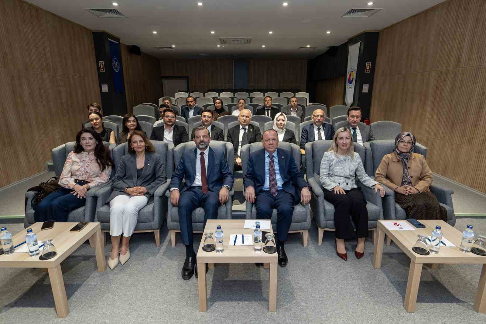 Bursa Ticaret Borsası ile Gürsu Belediyesi genç kadın girişimciler için güçlerini birleştirdi 5 bursa ticaret borsasi ile gursu belediyesi genc kadin girisimciler icin guclerini birlestirdi 1
