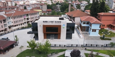 bursa-ticaret-borsasindan-2025-yilinda-tarihi-rekor-fdQhBhYb.jpg