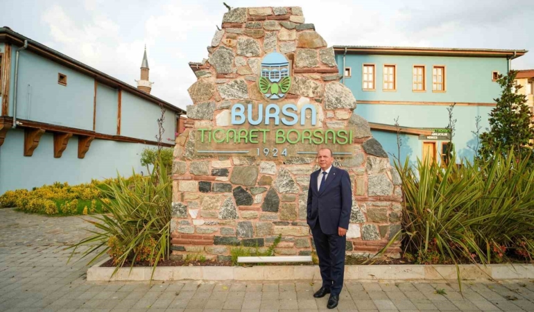 bursa-ticaret-borsasindan-yilin-ilk-yarisinda-guclu-performans-Z6WBeddY.jpg