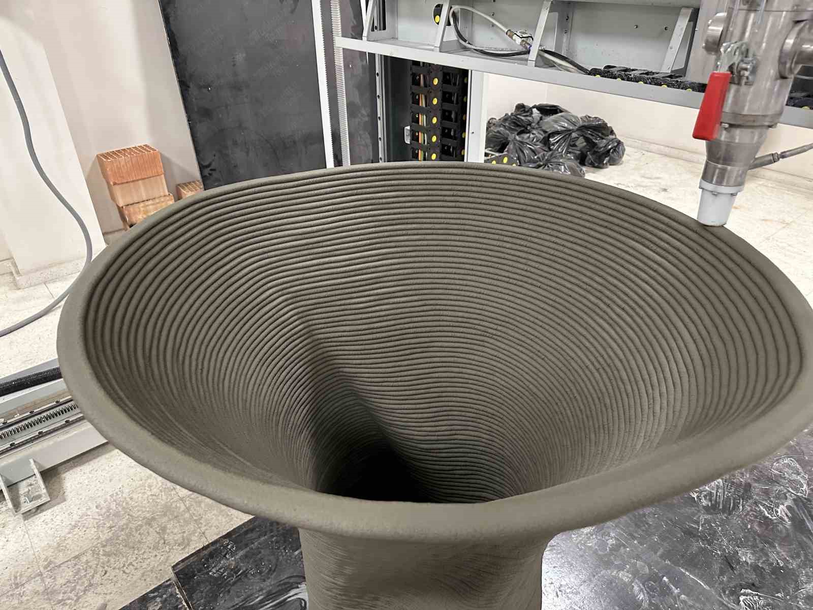 bursa uludag universitesi 3d beton yazici ile bir haftada 300 metrekarelik ev yapacak 5 PMbYQdhD
