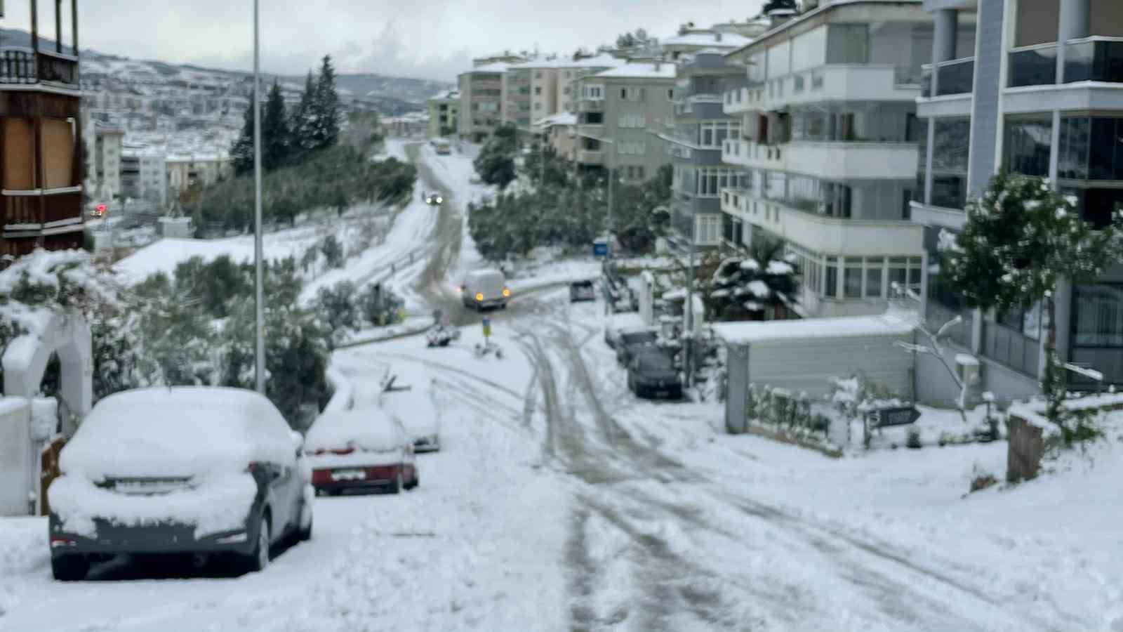 Bursa yeni yılın ilk günü beyazlara büründü...İşe ATV araçları ile gittiler 6 bursa yeni yilin ilk gunu beyazlara burunduise atv araclari ile gittiler 2 N18yugTh