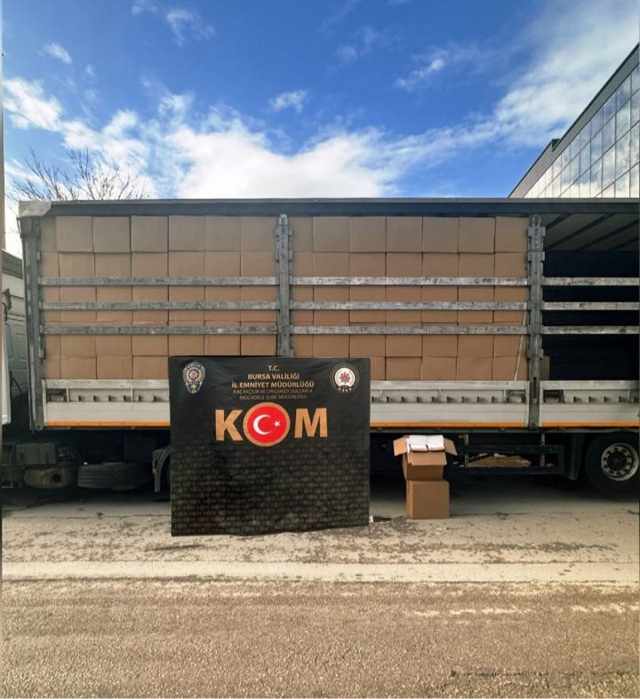 bursada 10 milyon 510 bin adet kacak makaron ele gecirildi 0 OYcZTmYp