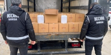 bursada-1000-litre-sahte-alkol-ele-gecirildi-ci6t9mQN.jpg