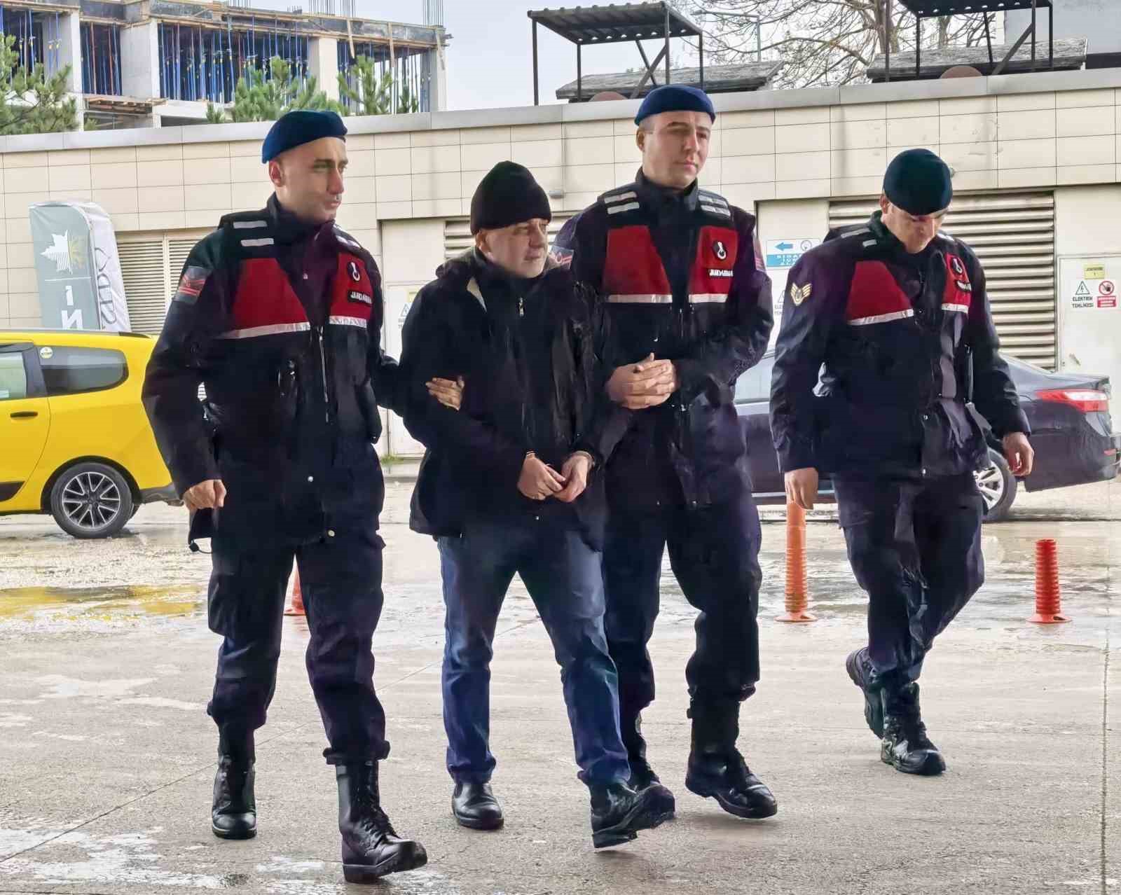 bursada 13 yil hapis cezasiyla aranan supheli yakalandi 1 pWrhybn1