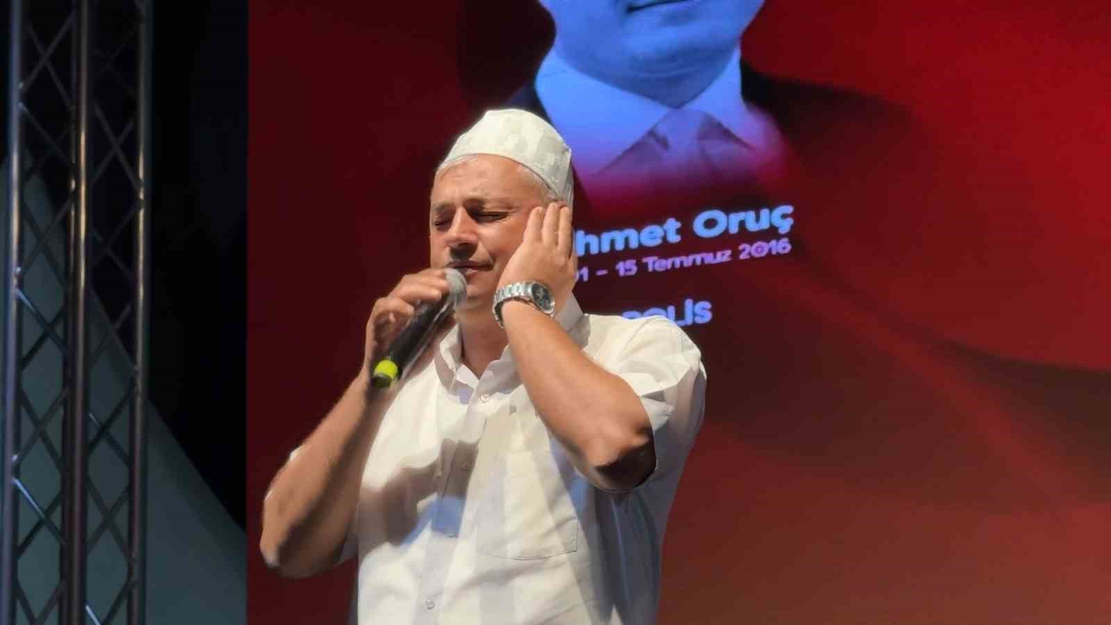 bursada 15 temmuz programi ugur isilak konseriyle son buldu 0 Ee2vDZRL