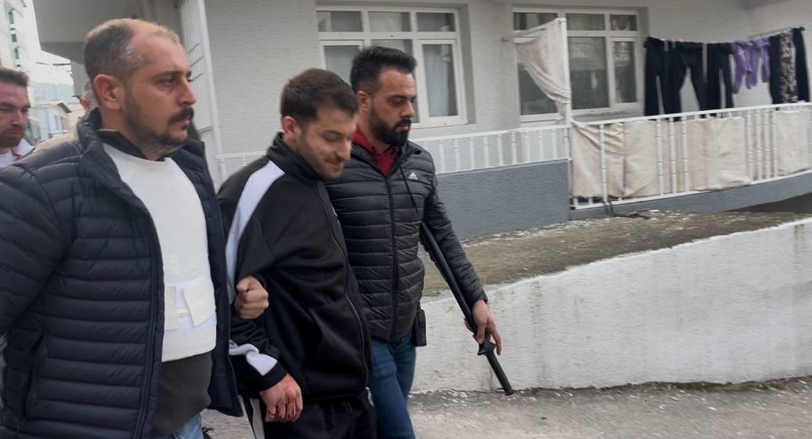 bursada 17 yil hapis cezasi bulunan sahis ozel harek tla gozaltina alindi 2 fGc9TVOr