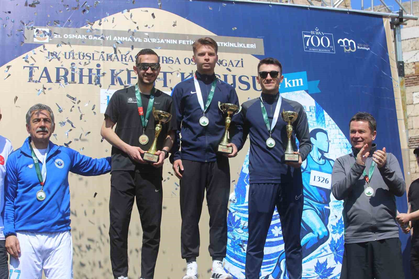 bursada 18 uluslararasi osmangazi tarihi kent kosusu gerceklestirildi 11