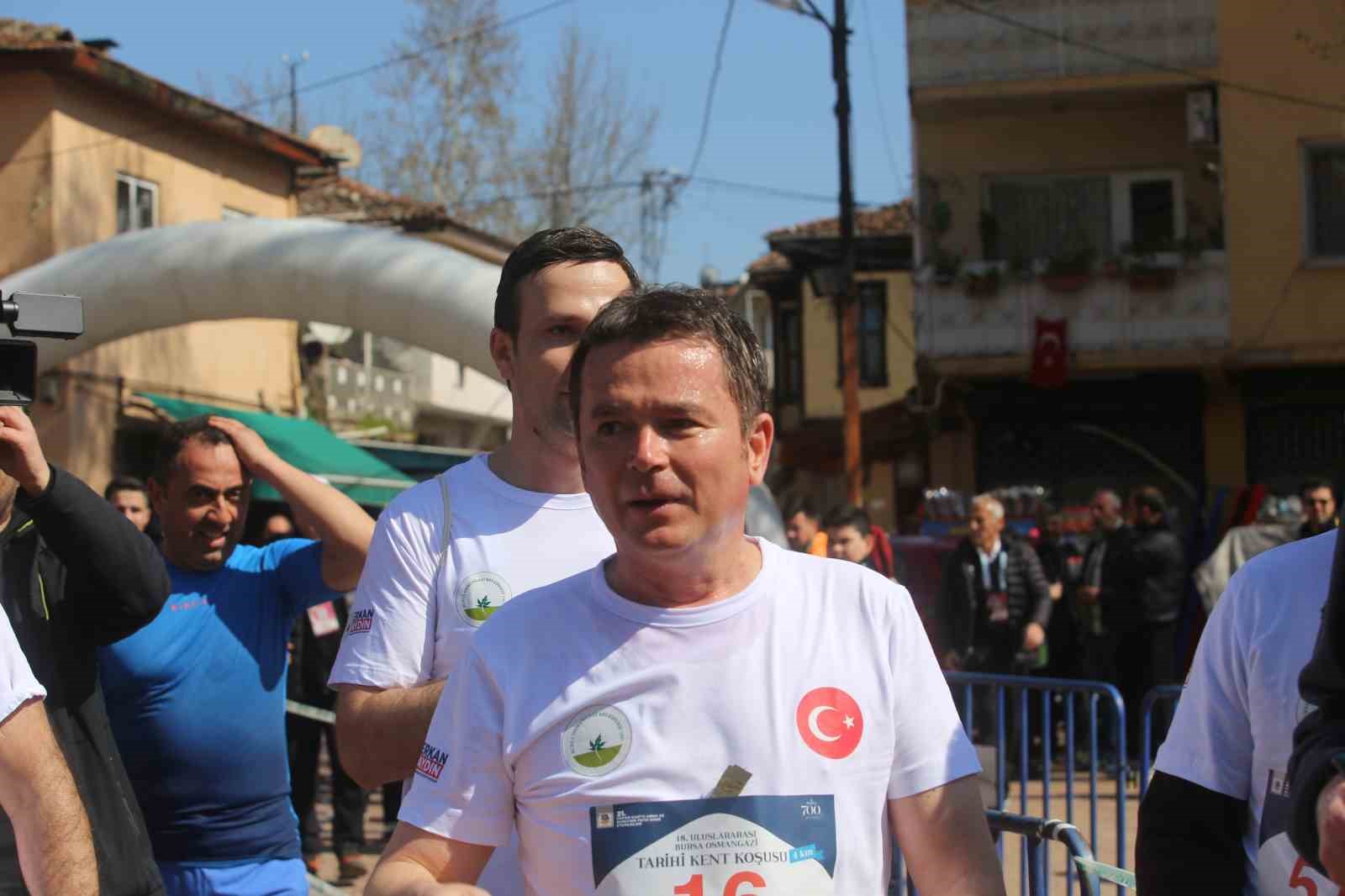 bursada 18 uluslararasi osmangazi tarihi kent kosusu gerceklestirildi 7 c5zCGNMZ