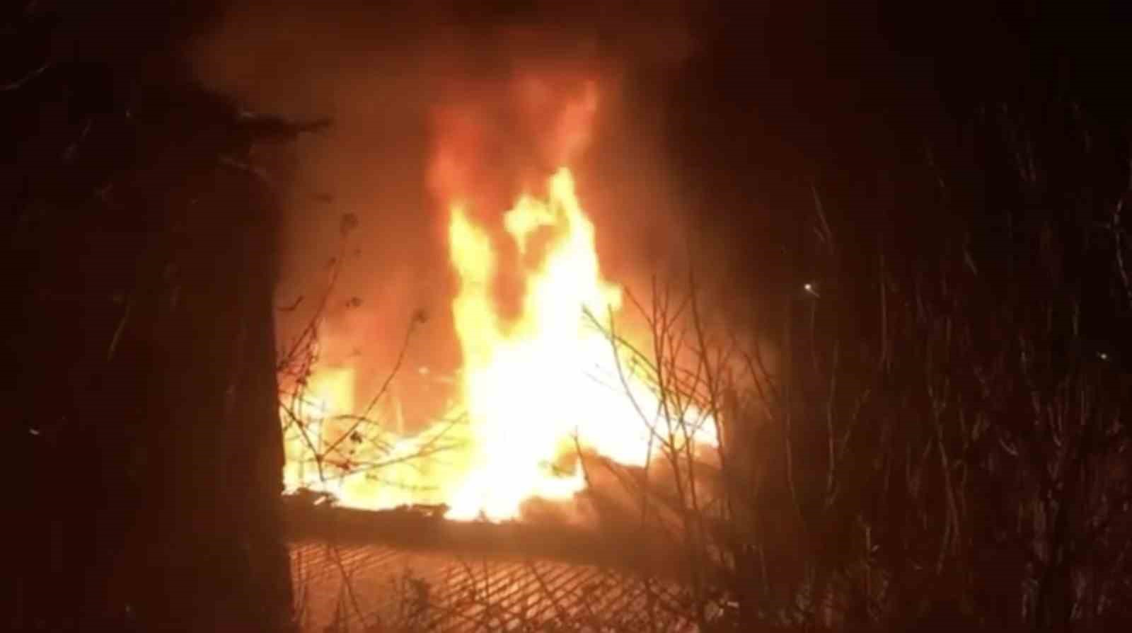 bursada 2 katli ev alevlere teslim oldu 0 Tet8NjOm