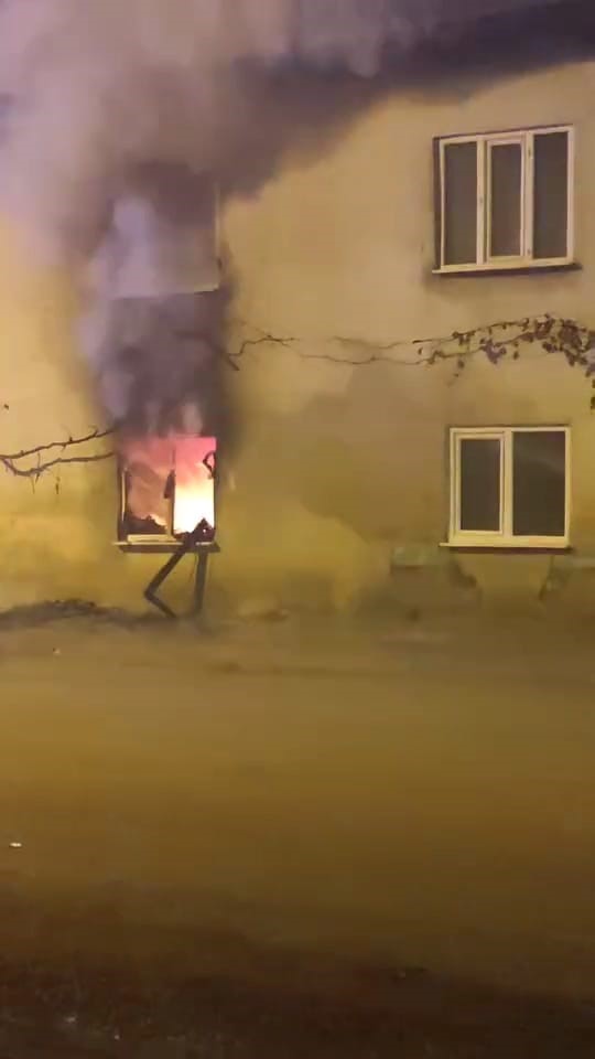 bursada 2 katli evde cikan yangin korkuttu 5 q8wSk6CM