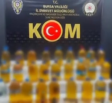 bursada-227-litre-sahte-alkol-ele-gecirildi-MUIVR6Yn.jpg