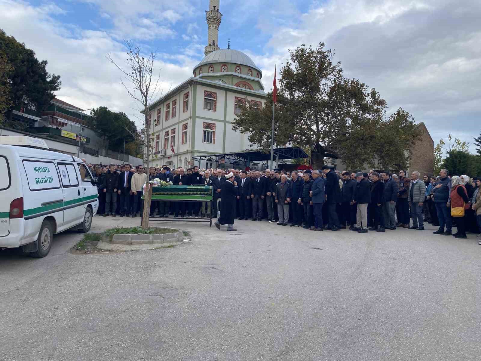 bursada 24 yasindaki leylaya aci veda 7 fn8KsgRu