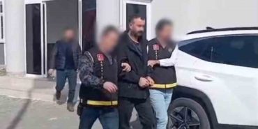 bursada-25-yil-kesinlesmis-hapis-cezasi-bulunan-sahis-yakalandi-D2VbMFZj.jpg