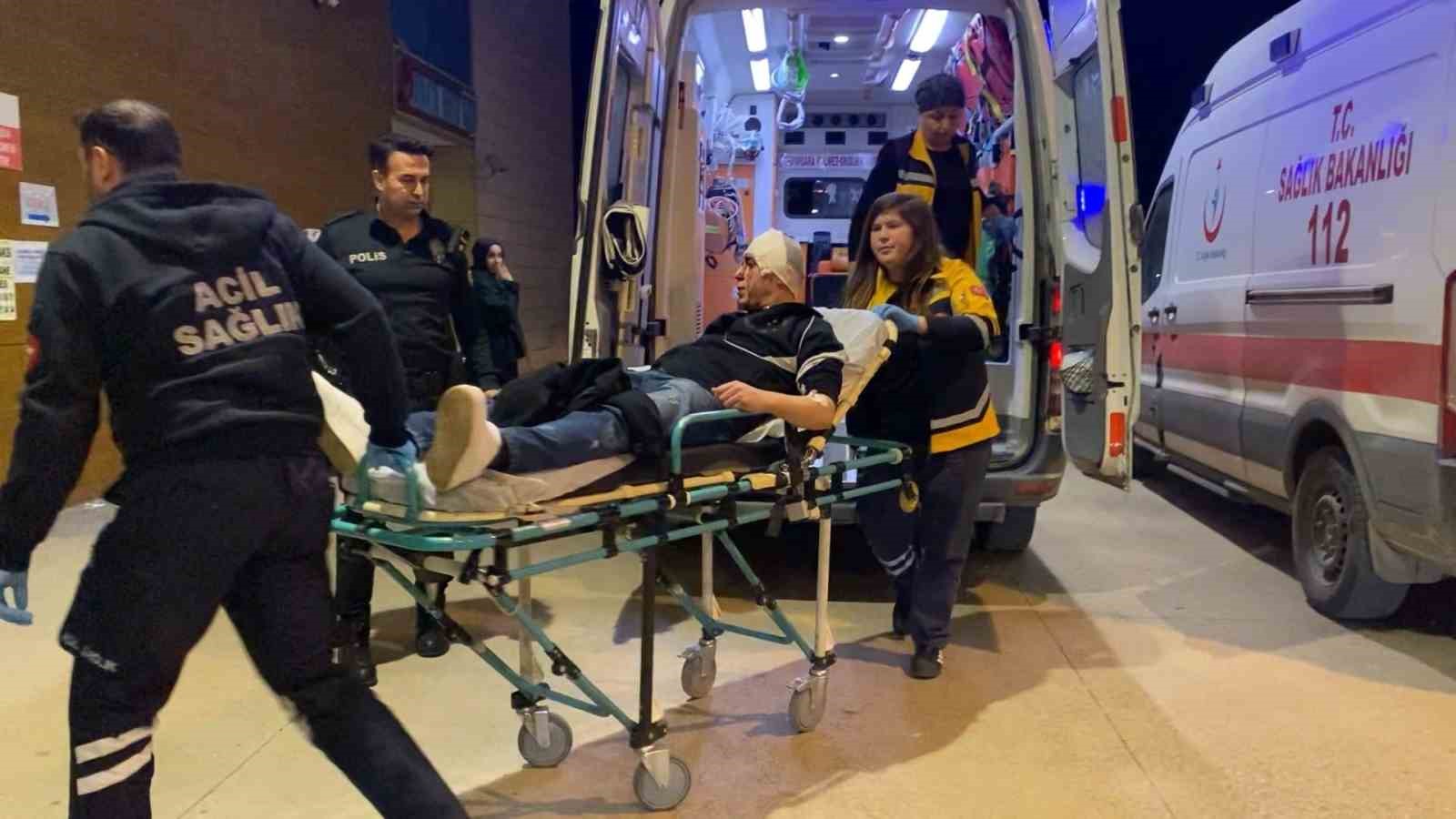 bursada 3 kisi sopalarla darp edildi 1
