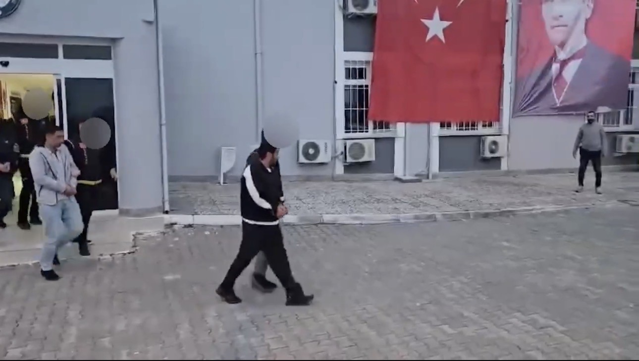 Bursa’da 3 kişinin yaralandığı çatışmanın failleri yakalandı 5 bursada 3 kisinin yaralandigi catismanin failleri yakalandi 1 Ap8WdXab