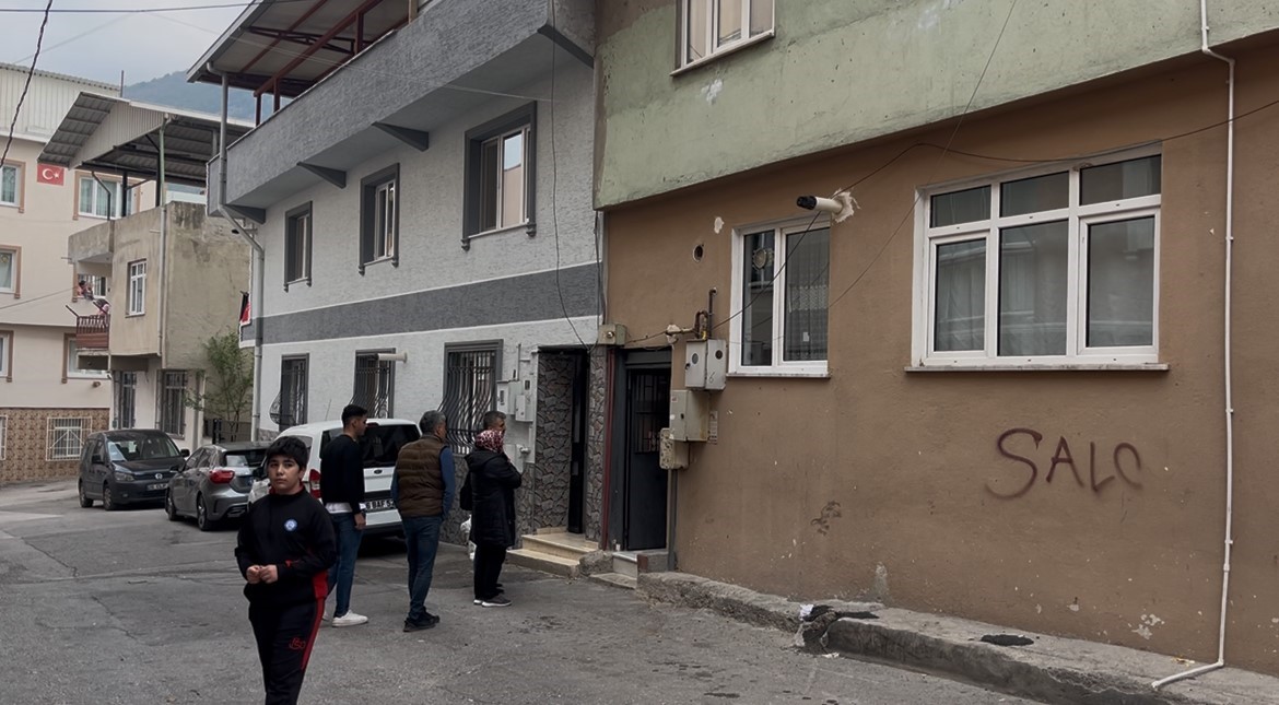 bursada 43 yasindaki adamin supheli olumu polisi harekete gecirdi 1 tdttXF6C