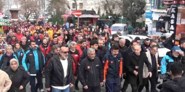 bursada-6-subat-sehitleri-icin-sessiz-yuruyus-MAyPdNE9.jpg