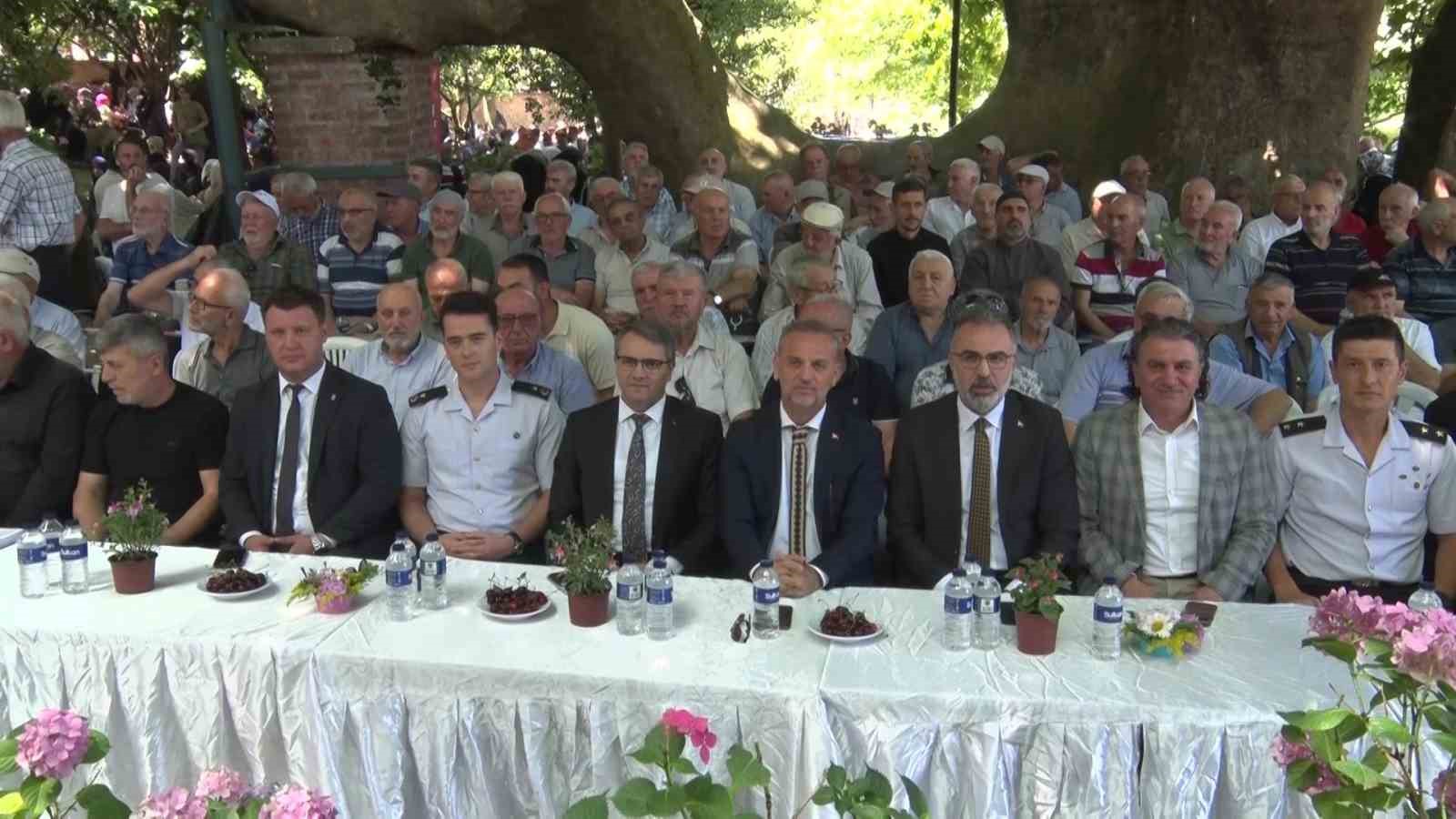 bursada 649 yillik geyikli baba gelenegi yasatildi 0 CbuqJJiw