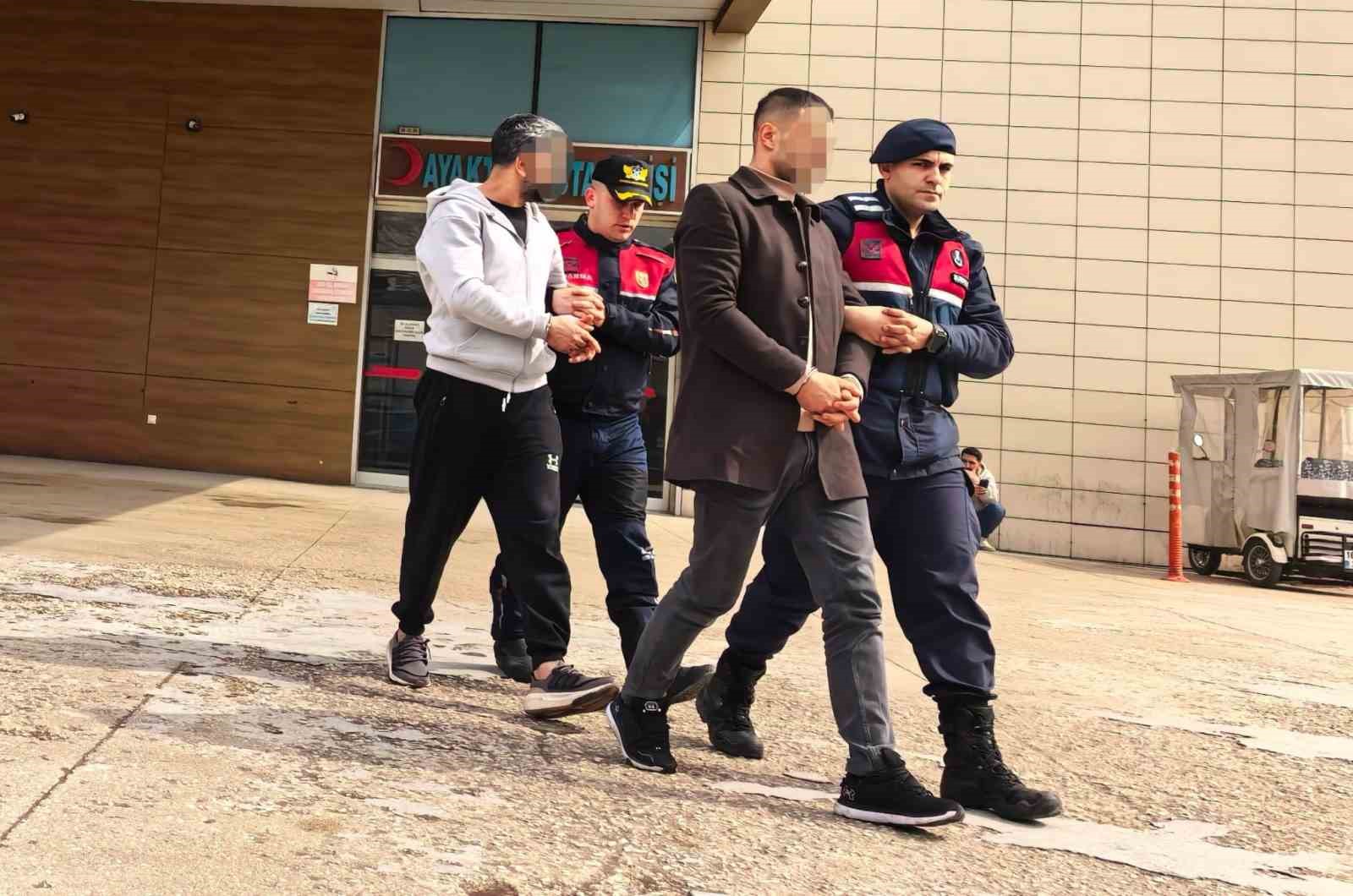 bursada 7 bag evini soyan supheliler jasattan kacamadi 1 yq94NCaQ