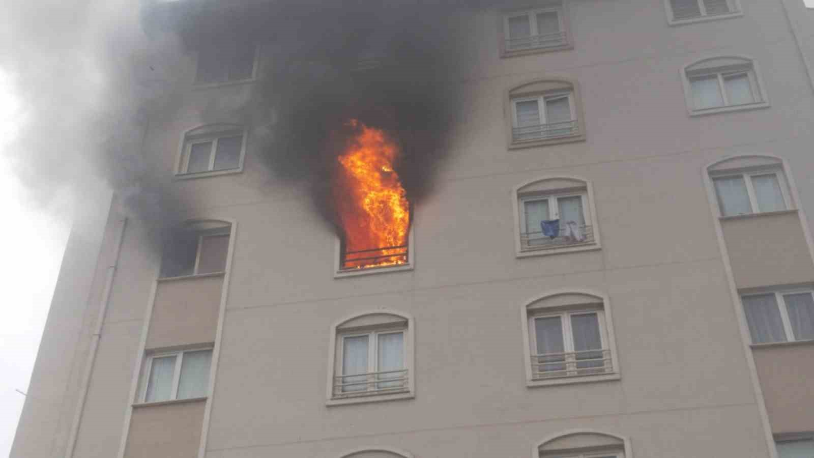 bursada 8 katli binada yangin 4 fKrgK7AU