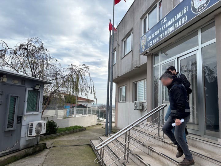 bursada 8 yil hapis cezasi bulunan sahis yakalandi 1 SeqNAsT7