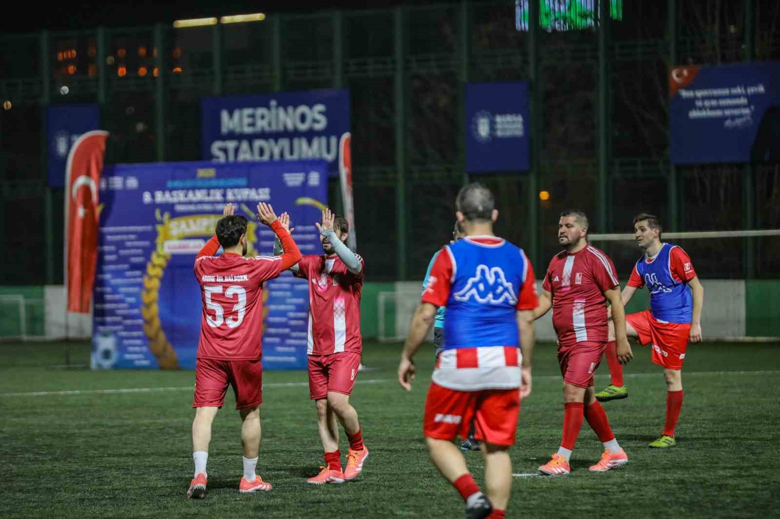 bursada 9 baskanlik kupasi personel futbol turnuvasinda sampiyonlar belli oldu 1 VhVKV6hL