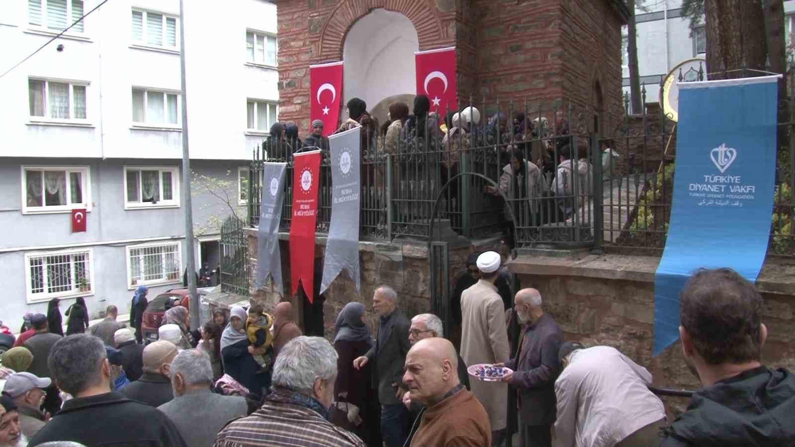 bursada abdullatif kudsi turbesi yeniden ziyarete acildi 6 ijd16LLe