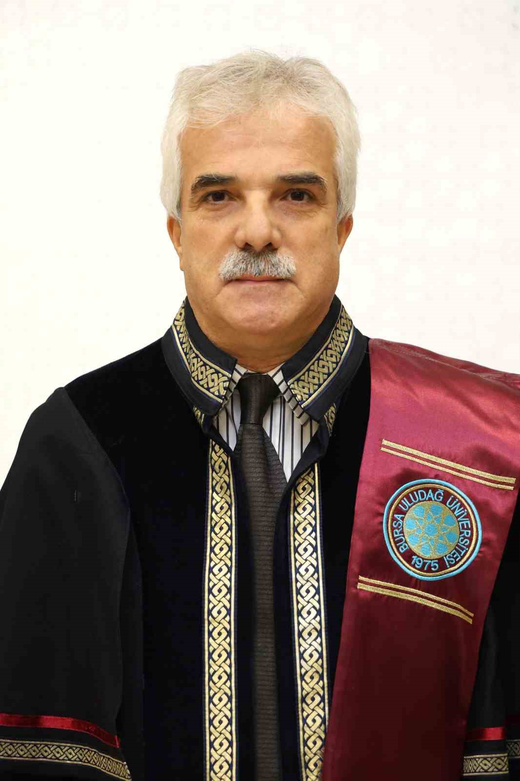 bursada akademi dunyasini yasa bogan vefat 0