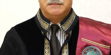 bursada-akademi-dunyasini-yasa-bogan-vefat-ZuhUwmED.jpg