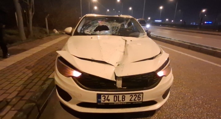 bursada akil almaz trafik kazasi demir bariyerler araclarin uzerine dustu 5 HOZPhcg3