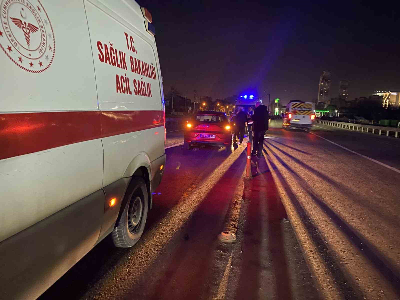 Bursa’da alkollü sürücü kazaya neden oldu: Karşı şeride geçen araçta 1 kişi ağır yaralandı 7 bursada alkollu surucu kazaya neden oldu karsi seride gecen aracta 1 kisi agir yaralandi bPqve2lU