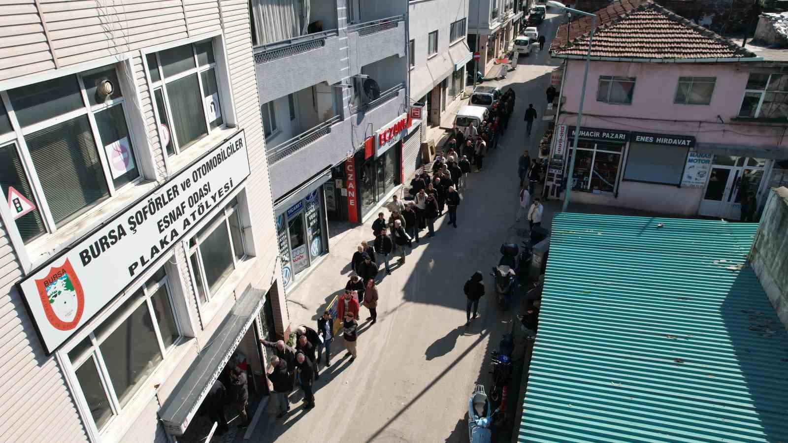bursada app plaka izdihamikuyruk sokaklara tasti 0 WlmmvXQM