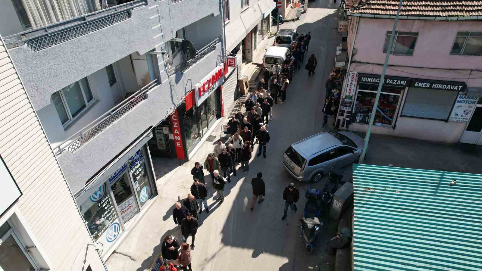 bursada app plaka izdihamikuyruk sokaklara tasti 1 kZIH7JyX