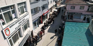 bursada-app-plaka-izdihamikuyruk-sokaklara-tasti-grvknHcV.jpg