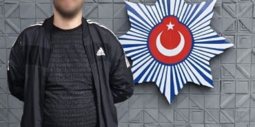bursada-aranan-sahislara-operasyonda-8-kisi-yakalandi-polis-bayram-seyran-dinlemiyor-4zuVTDhV.jpg