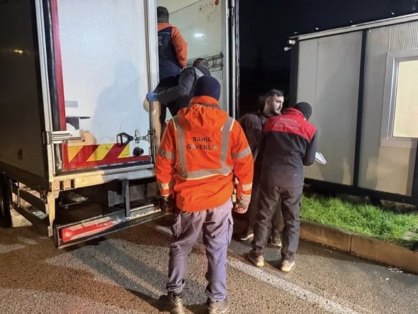 bursada balik halinde gece operasyonu615 kilo istavrite el konuldu 2 pBUlNb8H