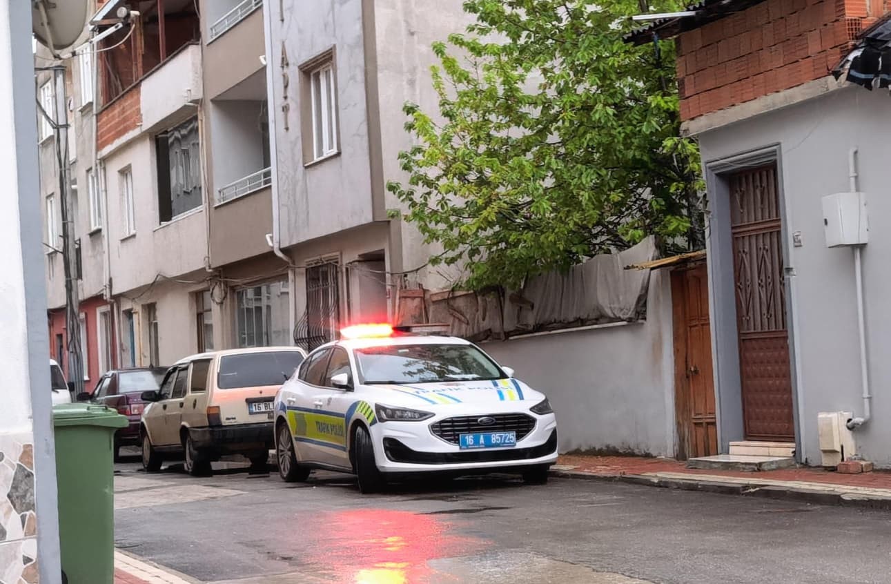 bursada balkondan dusen kadin agir yaralandi 1 anc7miul