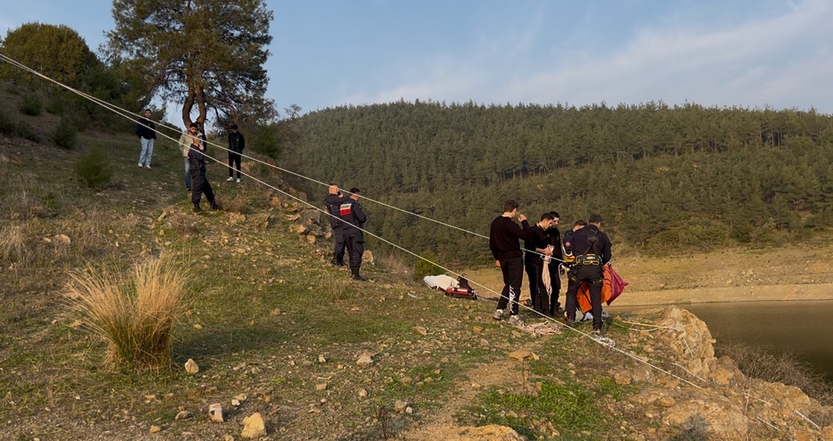 bursada barajda erkek cesedi bulundu 3 s73915MR