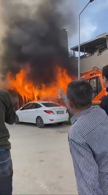 bursada baraka yangini panige neden oldu 1 UYtRPZLg