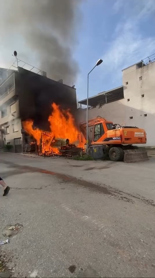 bursada baraka yangini panige neden oldu 2