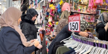 bursada-bayram-hareketliligi-carsilara-yansidi-DZ2pI79V.jpg