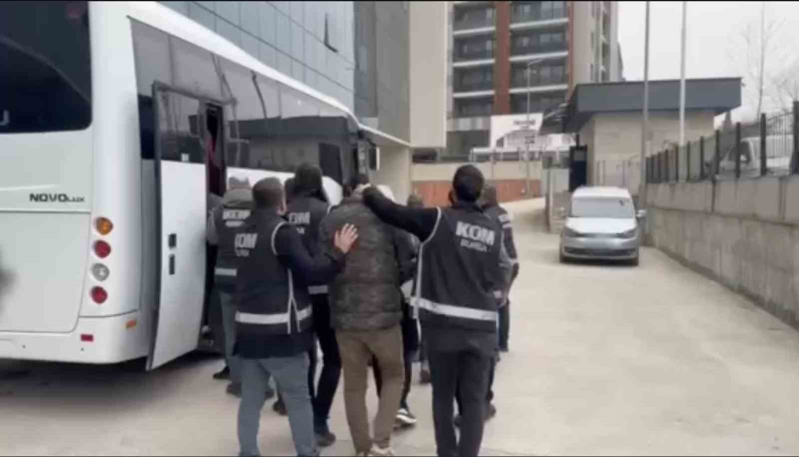 bursada bayram oncesi sahte alkol operasyonu 5 GnIHvRhB