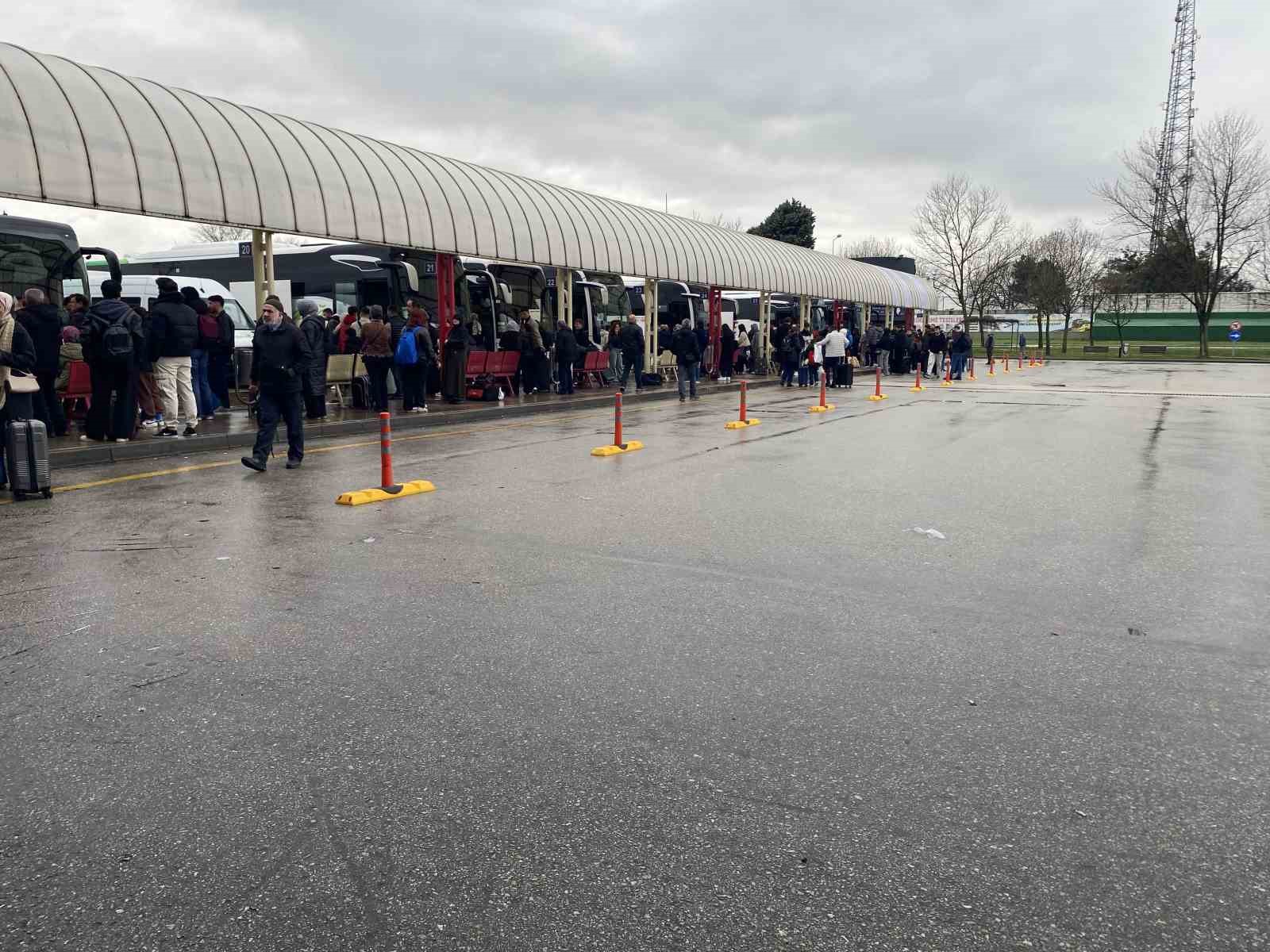 bursada bayram tatili donus yogunlugu basladi 1 89qnQRIn