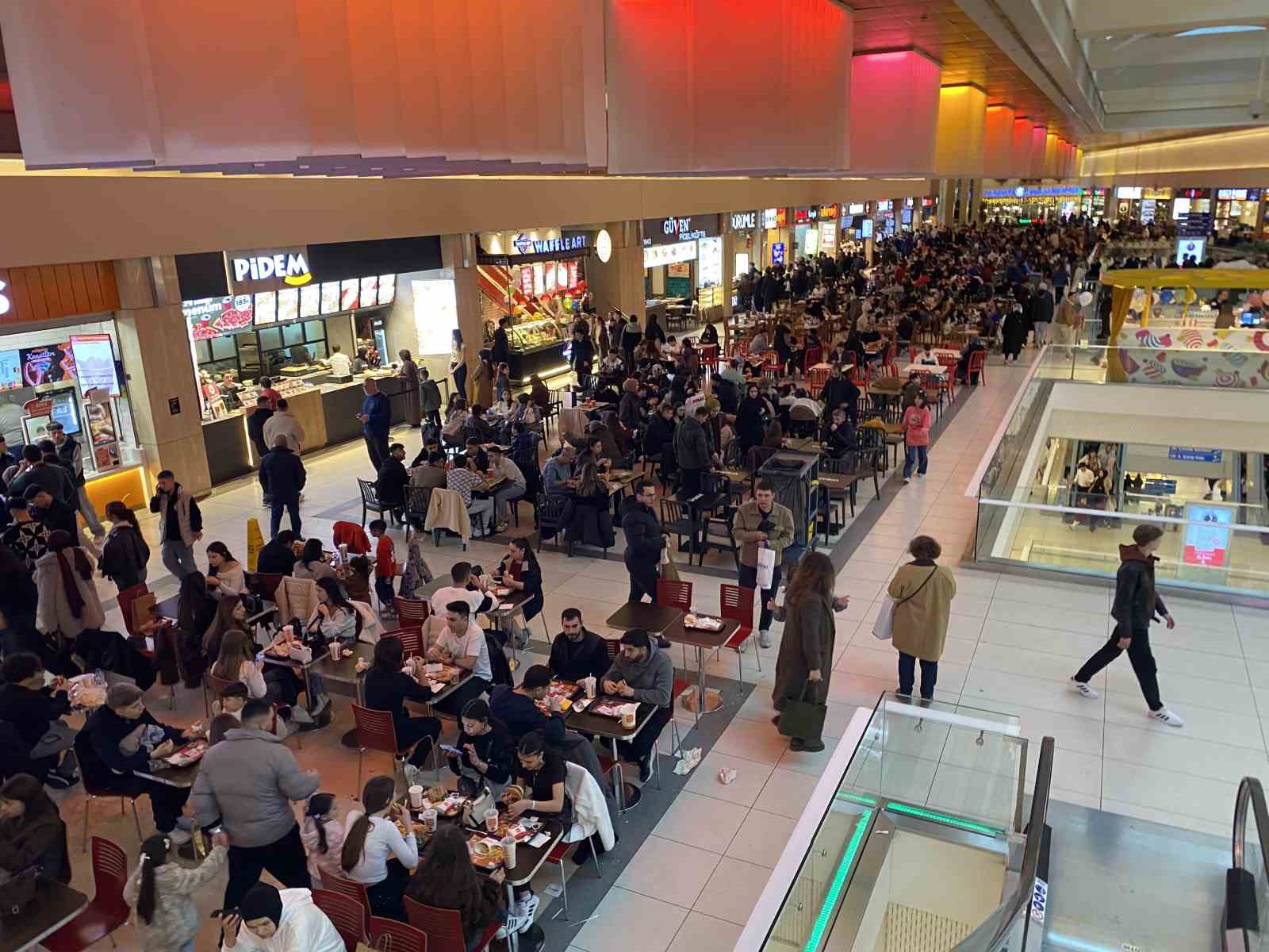 bursada bayramin adresi avmler oldu 3 8vGFvgeB