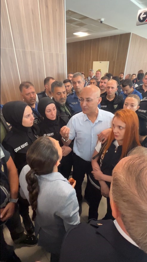 Bursa’da Bozbey davası öncesi gerginlik 7 bursada bozbey davasi oncesi gerginlik 3 L3eLYHMB