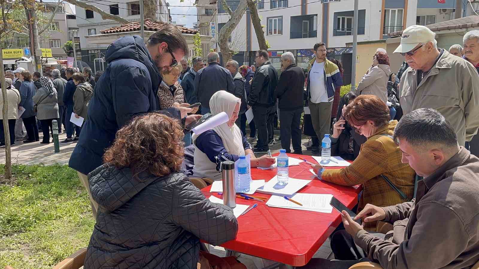 Bursa’da Bulgaristan Türkleri sandık başında 7 bursada bulgaristan turkleri sandik basinda 3 3OVaJvO4