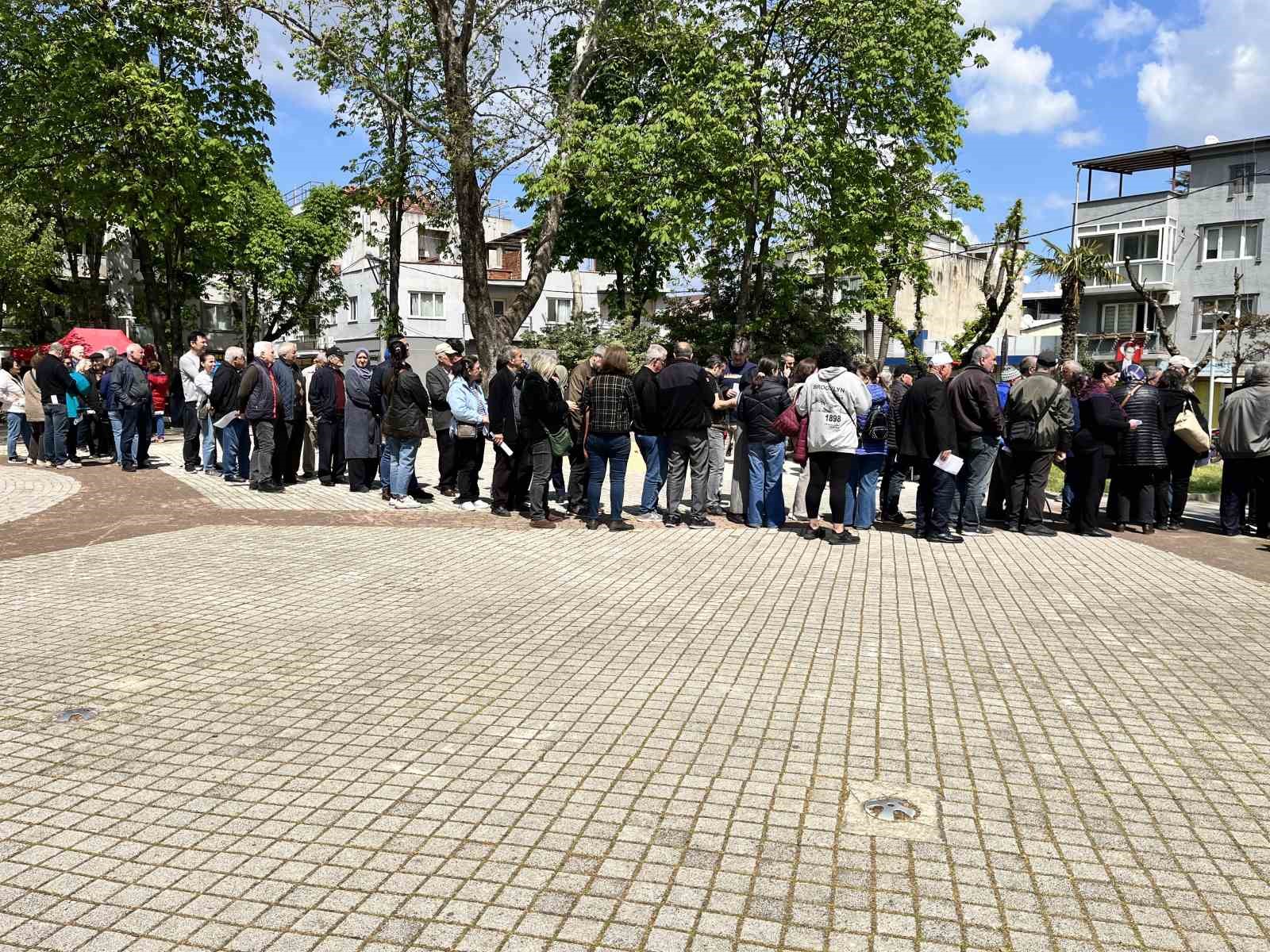Bursa’da Bulgaristan Türkleri sandık başında 9 bursada bulgaristan turkleri sandik basinda 5 2arzuFnA